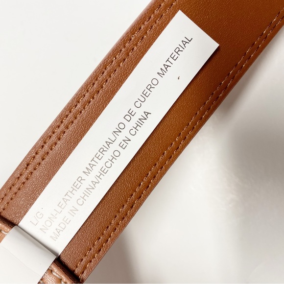 Universal Thread | Covered Buckle Thick Belt NWT - Picture 5 of 9